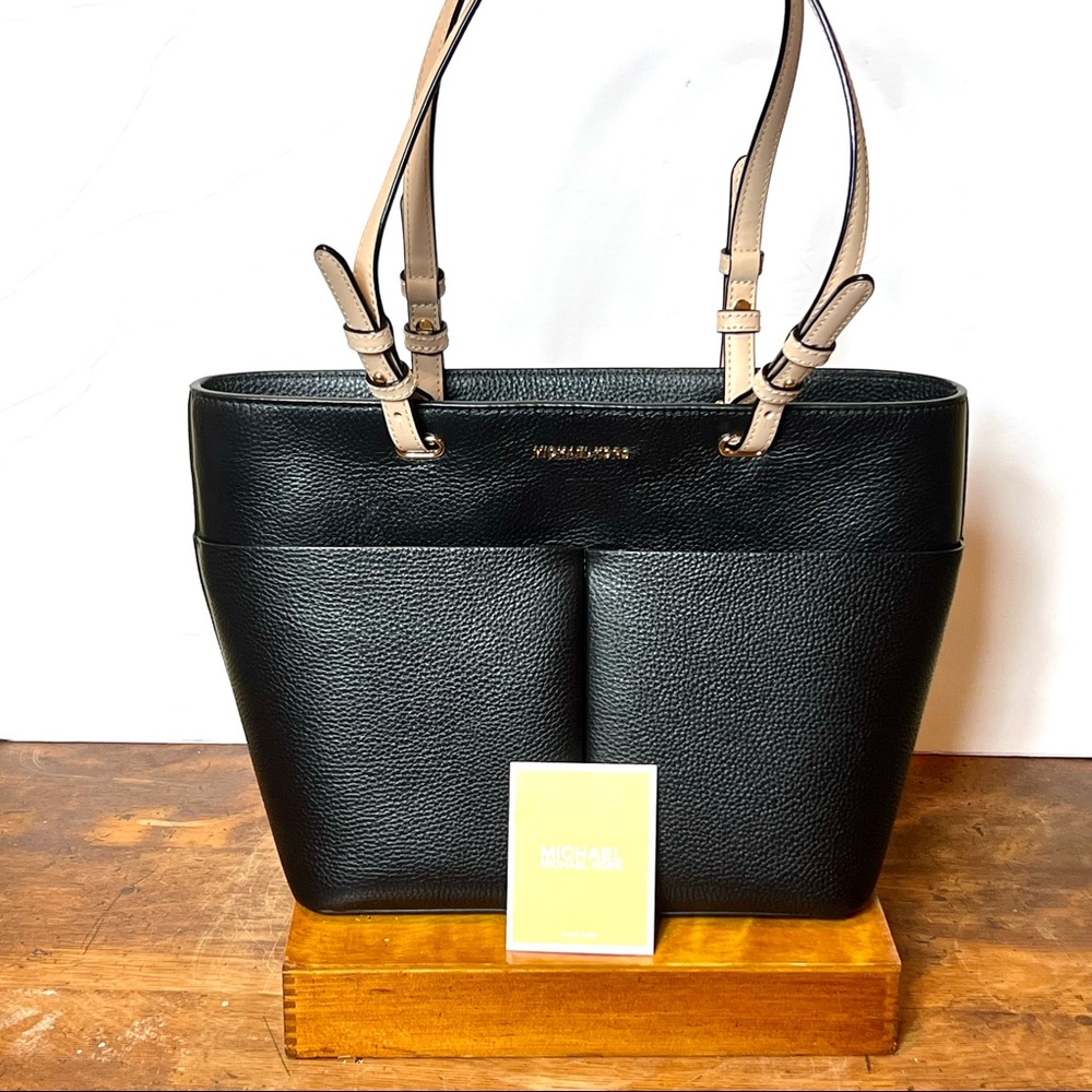 Michael Kors Jet Set Charm Black Tote